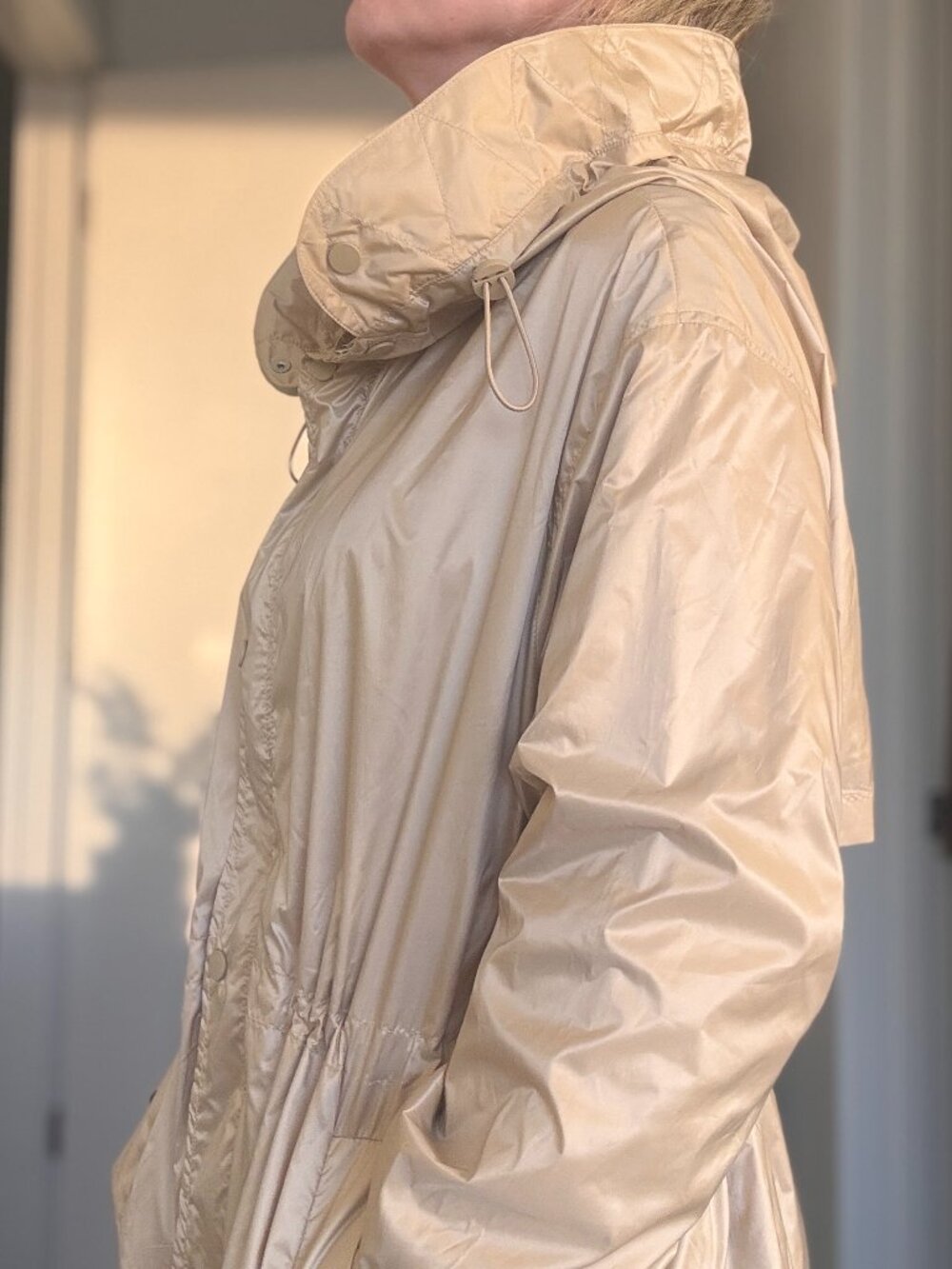 H&M Lightweight Hooded Raincoat Beige Size S
